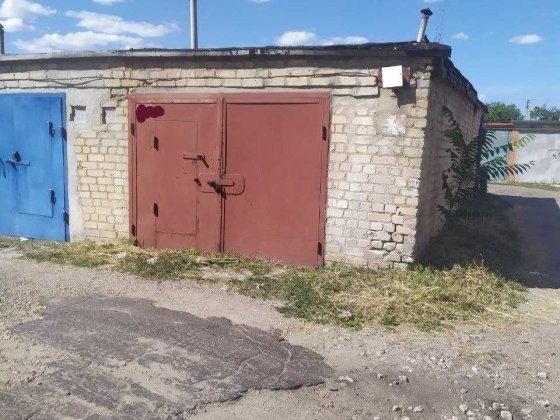 Продається гараж, м.Лозова, в ГСК-1. Лозовая