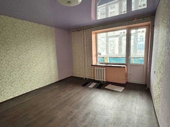 Продам 1но кімнатну квартиру вул.Космонавтів Житомир