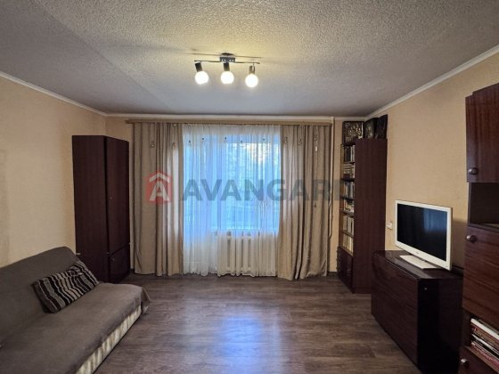 Продам 3-ком кв. ж/м Тополь-2, (район Сильпо) чешка Днепр