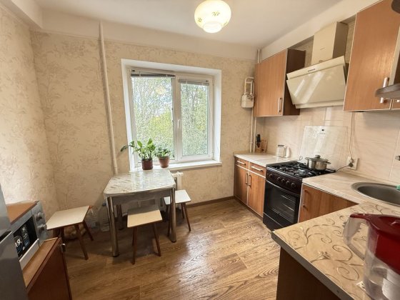 3 кімнатна квартира на Незалежної України,Є сертифікат Запорожье