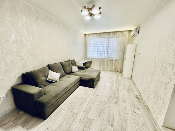 Продам 1 к квартиру Попова ( Незалежності ) з меблями і технікой Кропивницкий