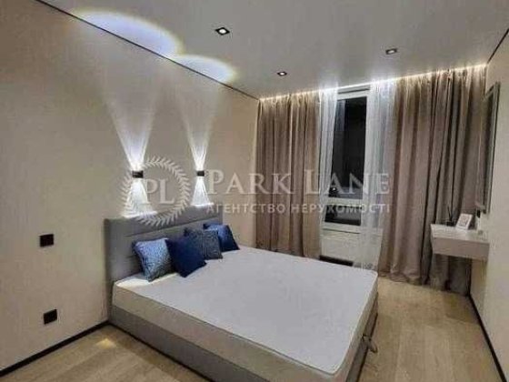 Продам 1К квартиру вул. Крістерів родини, 14б, ЖК Варшавський-2 Киев