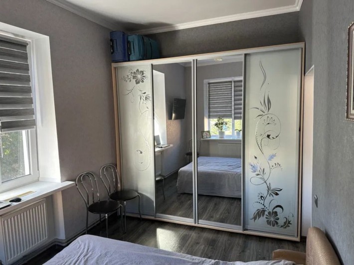 Продам трикімнатну квартиру на Миколаївці. - фото 1