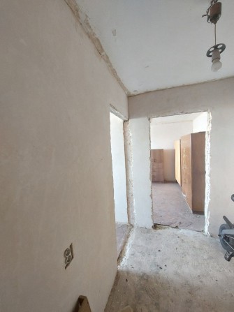 Продаж квартири біля НАУ під ремонт! - фото 1