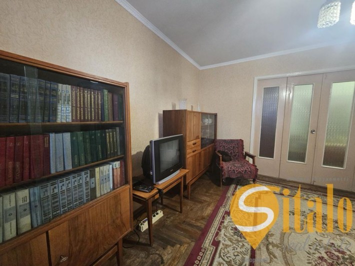 Продаж 3- х кімнатної квартири на Правому Березі  по вул. Кияшка - фото 1