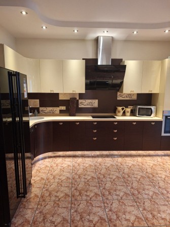 ПРОДАМ 3х-комнатную квартиру ул. АНТОНОВИЧА 140 м. Палац Україна - фото 1