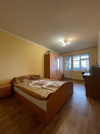 Свою Продам 4х кімнатну квартиру - фото 1