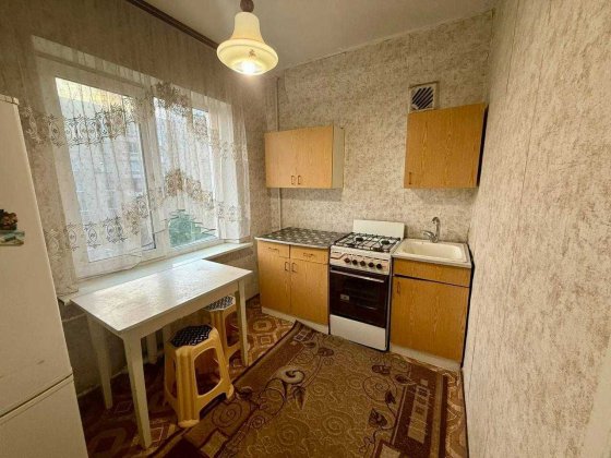 Продам 1 комнатную квартиру район "магазина Воронин" Запорожье