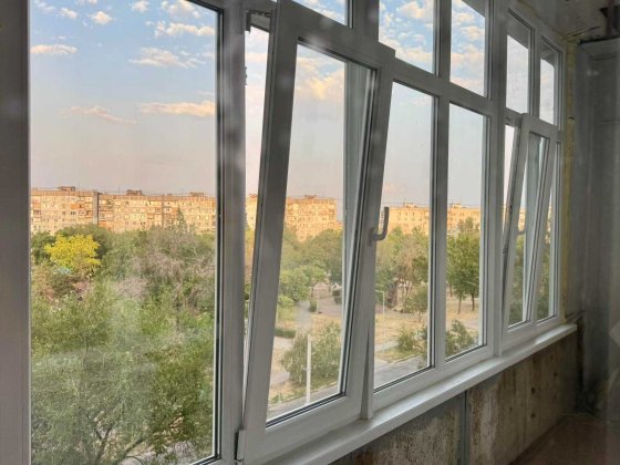 Продам 1 ком.40 м2  ГОРТОП Запорожье