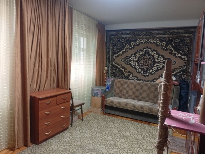 Продаётся 2 ком квартира Правый берег - фото 1