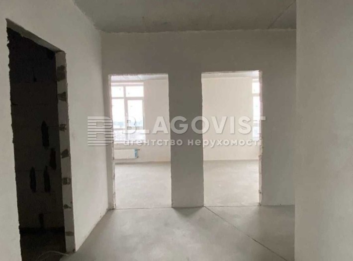 Продаж 3к квартири Поділ Тираспольська 52а  без ремонту - фото 1