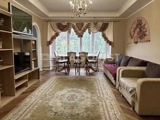 Продаж 3к квартири бульв Лесі Українки,2 Киев