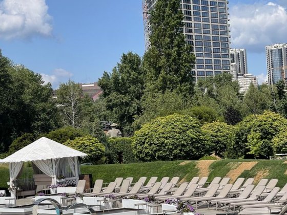 Продаються 2 квартири у комплексі Bartolomeo Resort Town Днепр