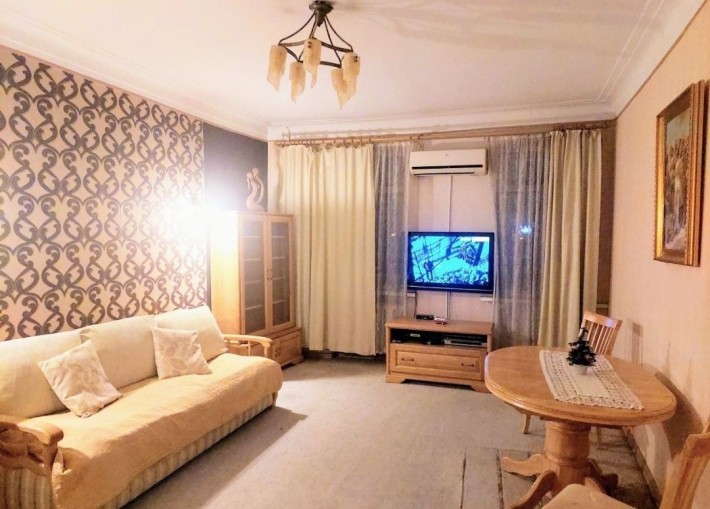 продам 2к квартиру ОКРЕМІ кімнати, ЦЕНТР міста,  р-н "Гороскопа" - фото 1