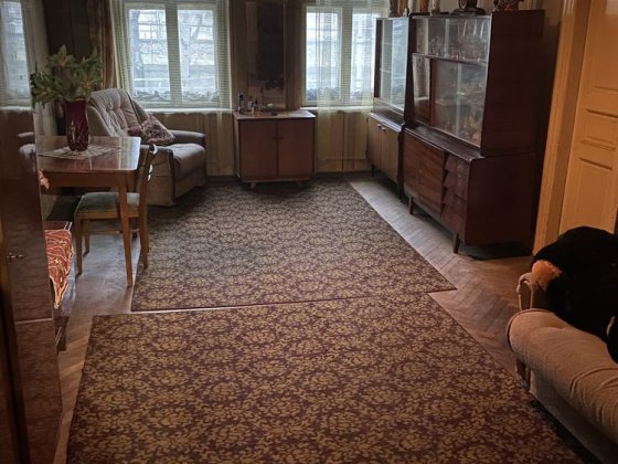 Продаж 2х кімнатної квартири вул.Долинського Центр Р-н Форуму Львов