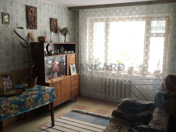 У продажу 3-х ком ж/м Парус 72м2 36000$ Днепр