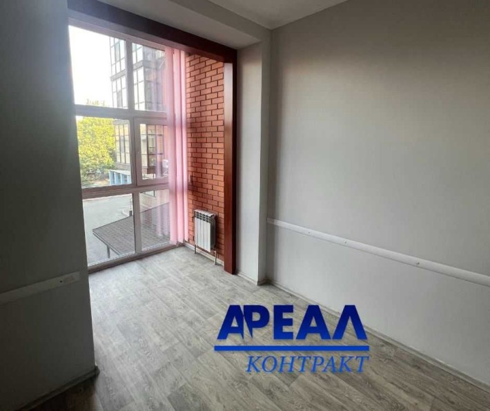 Продам 3 -х кімнатну квартиру - фото 1