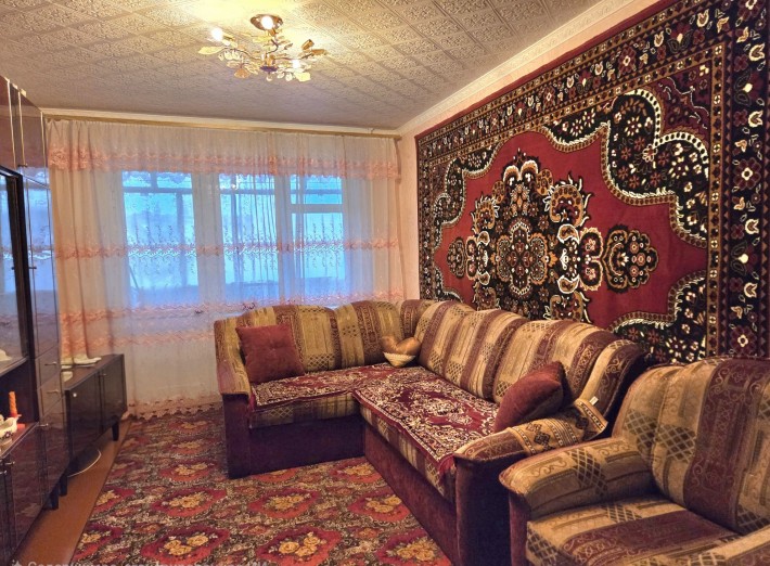 Продам трикімнатну квартиру в районі 13 школи - фото 1