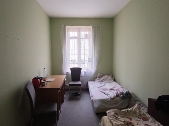 Продаж 5 кімнатної квартири на Стороженка. Працюємо по соц. пакетам Львів