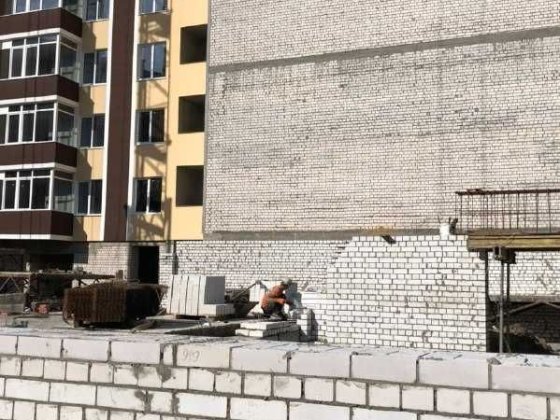 Продам большую 2х комнатную с перепланировкой в 3х комнатную Житомир