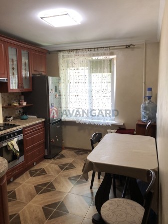 Продам відмінну 3-х кім. ж/м Перемога-4 55000 $ - фото 1