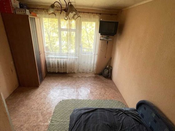 Продам квартиру однокімнатну Днепр