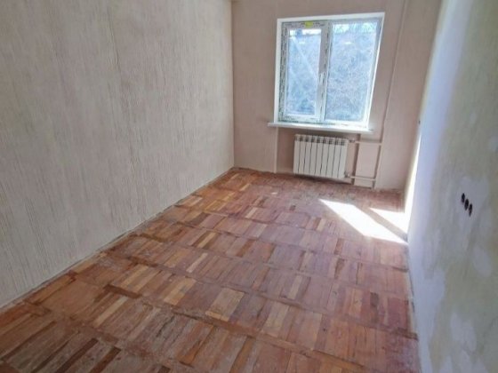 Продам 3к квартиру на Лахтинской. Торг. Запоріжжя