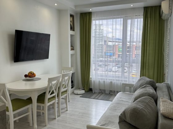 Продаж 1 кім. квартири з ремонтом вул. Кульпарківська Львів