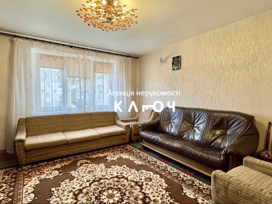 Продаж 4к кв 78м2 в ЦЕНТРІ, площа Б.Хмельницького, 6/9 поверх! Кропивницький