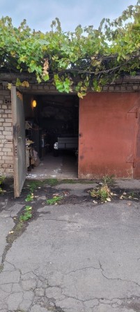 Продам Гараж 21.6 м2 - фото 1