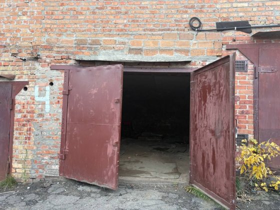 Продам кирпичний гараж Полтава