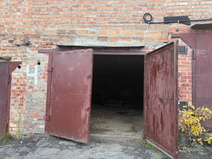 Продам кирпичний гараж - фото 1