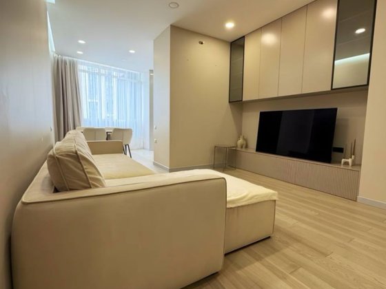 Продам 4х комнатную квартиру ЖК Панорама Днепр