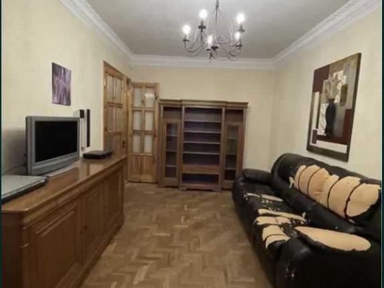 Продається 2-о кімнатна квартира пр. СОБОРНИЙ 1/4 Запоріжжя