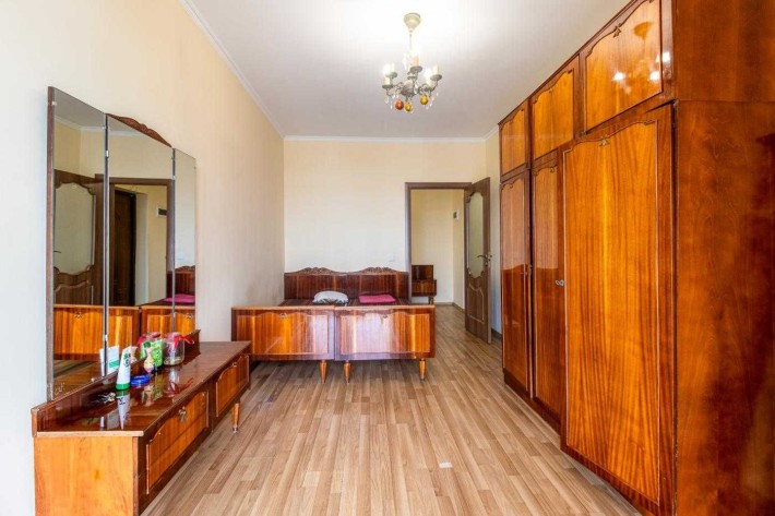 Продаж 2-кімнатної квартири - фото 1