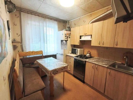 Продам 2-кімнатну квартиру, Шевченківський район, вул. Чарівна Запорожье