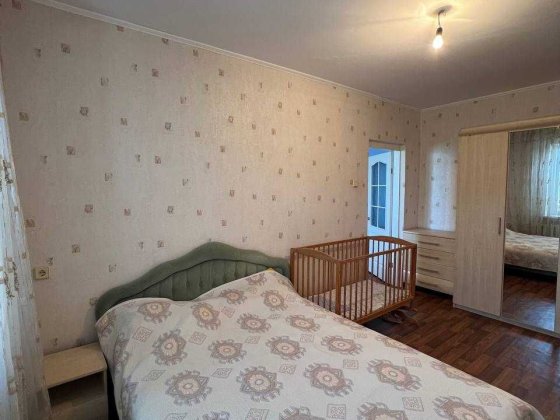 Продается двухкомнатная квартира в Коммунаровском районе Запорожье