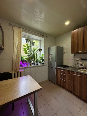 Продам 2 кімнатну квартиру проспект Поля /Пилипа Орлика - фото 1