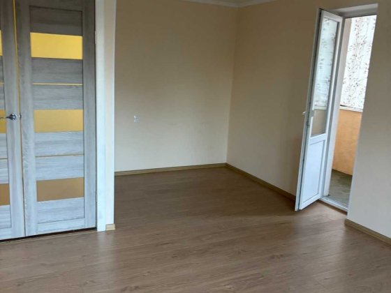 Продається 1-кімнатна квартира  навпроти Вєлмарта! Кропивницкий