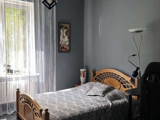 Продам 2 кім кв з АО на просп.Миру Житомир