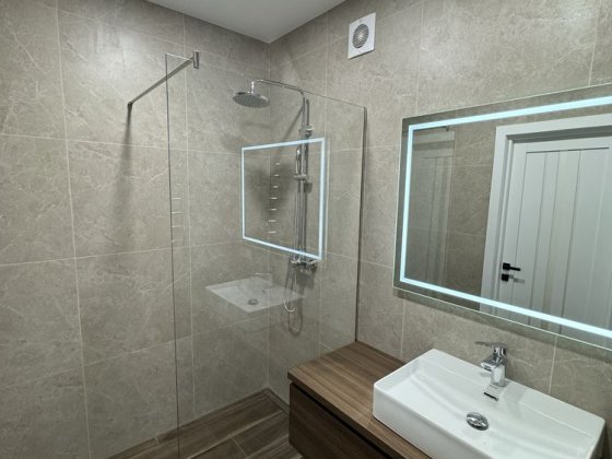 Свет не отключают! Продам квартиру с ремонтом в ЖК Днепр