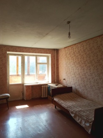 Бюджетна трьохкімнатна квартира - фото 1