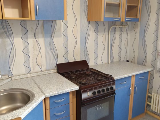 Продаётся 1 ком квартира Бородинский микрорайон Запоріжжя