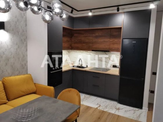 Сучасна 2-кімнатна квартира з ремонтом і меблями в ЖК R2. Львов