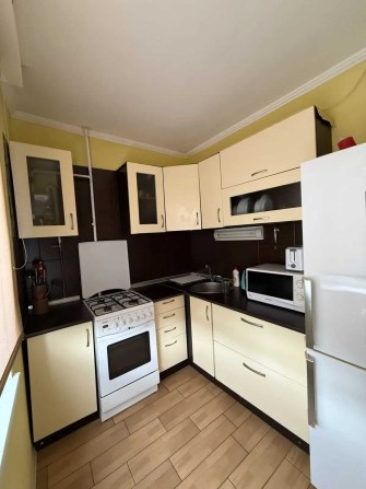 Продам 1к квартиру  Семафорная Калнышевского Левый берег - фото 1