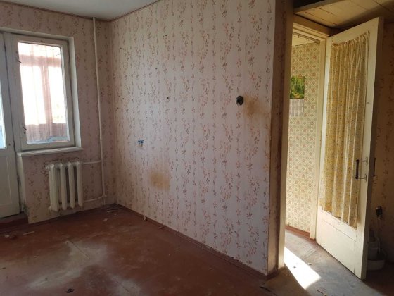 Продам однокомнатную квартиру в районе рынка "Колос" Миколаїв