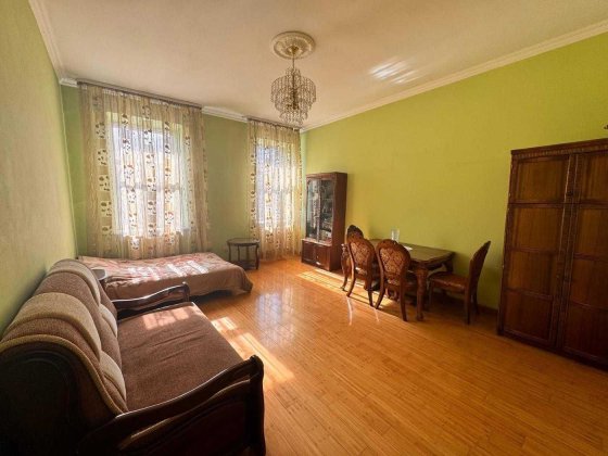 Продаж квартири, 3 кімнати, Австрійський будинок, в. Городоцька, Львів Львов