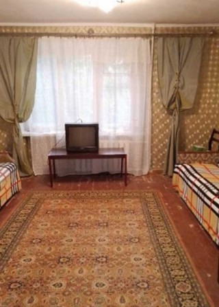 продам двухкомнатную квартиру, бульвар Гвардейский - фото 1