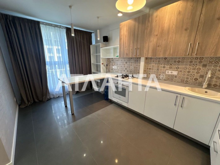 Продається однокімнатна квартира в ЖК "Америка з ремонтом - фото 1