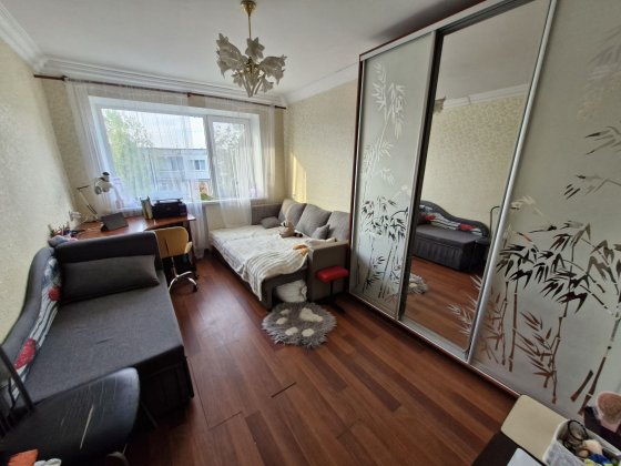 Продам 2к квартиру. Р-н Косиора Днепр